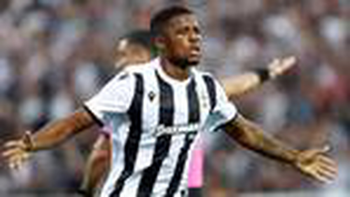 Beşiktaş - PAOK eşleşmesinin ardından transfer çalımı! Fenerbahçe\'den Akpom hamlesi...