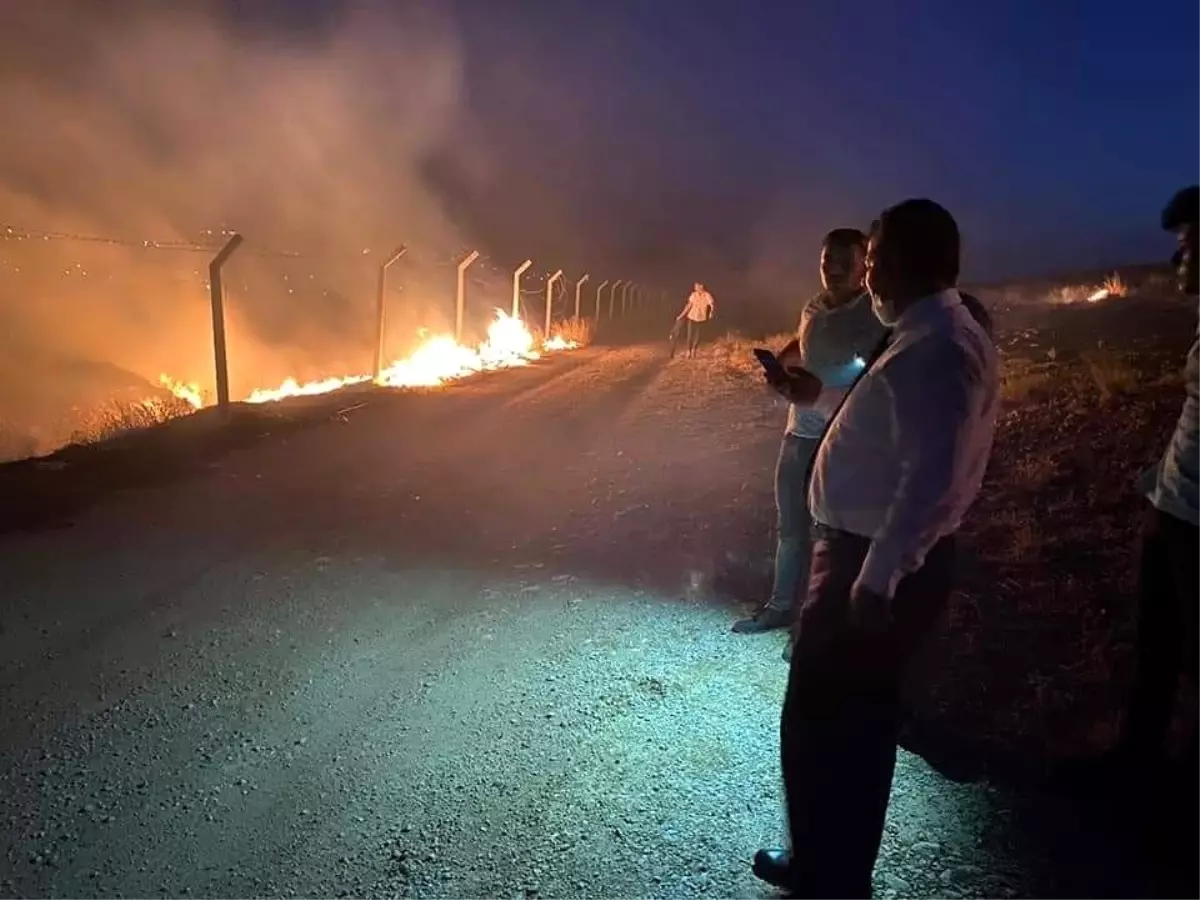 Son Dakika: Eğlencede atılan havai fişek yangına sebep oldu