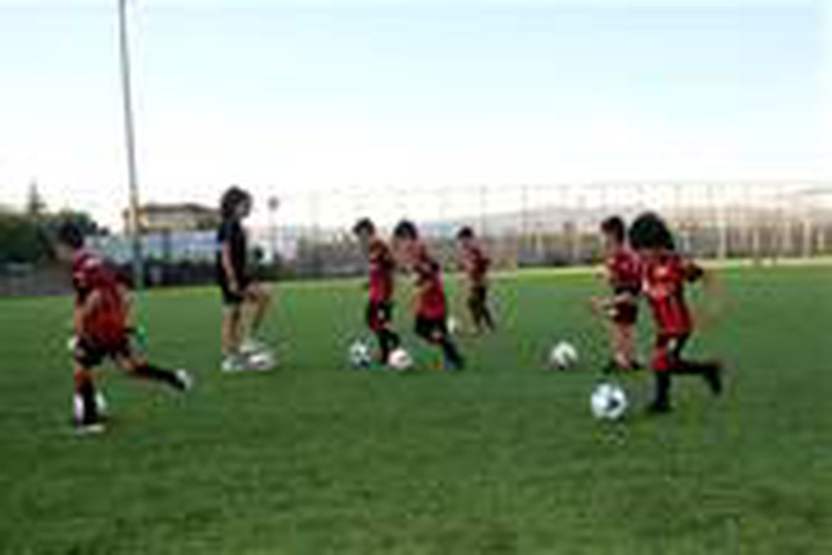 Eskişehirspor\'da altyapı hareketliliği