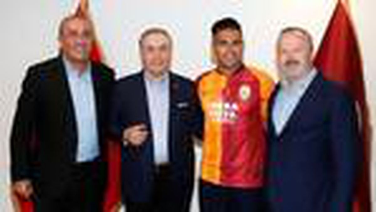 Galatasaray Başkanı Mustafa Cengiz: Falcao maaşında indirim yaptı, takımda kalacak