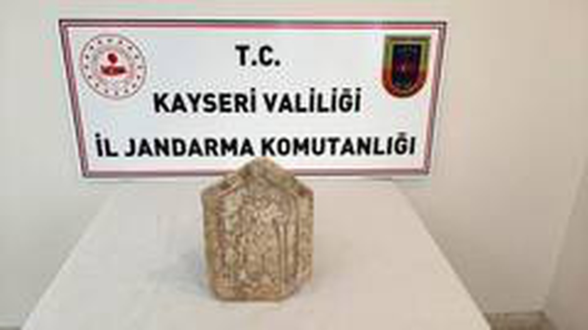 Son dakika haberi... Jandarma kenevir eken ve tarihi eser kaçakçılığı yapan şahısları yakaladı