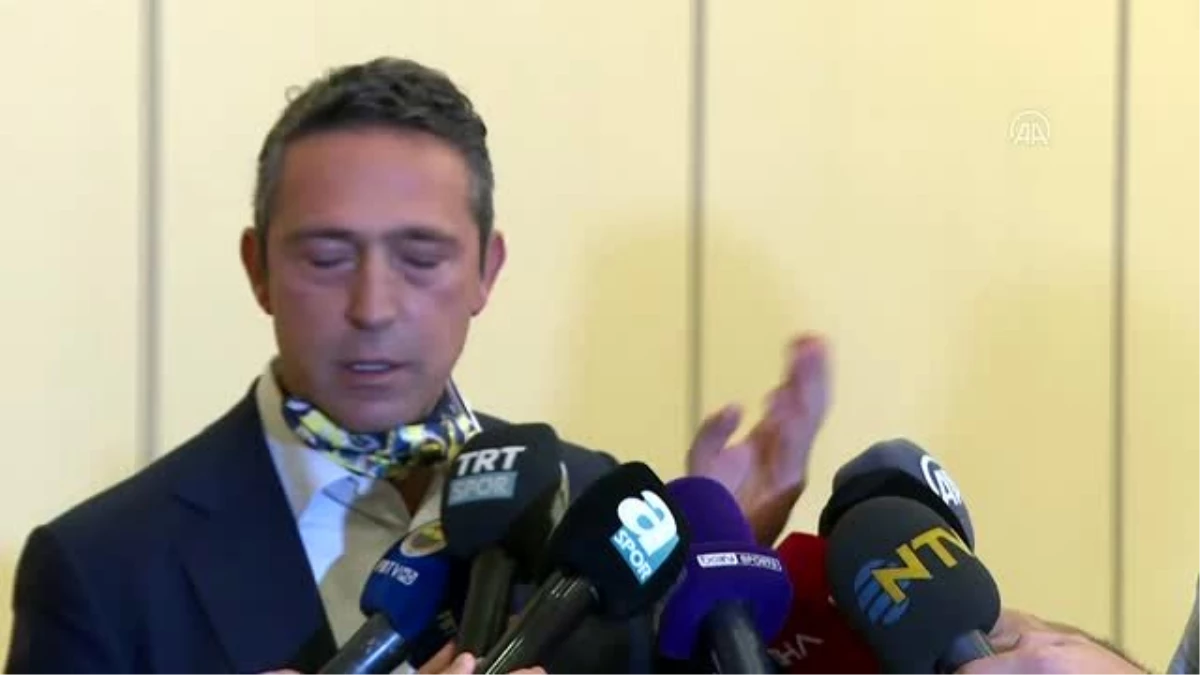 Fenerbahçe Kulübü Başkanı Koç: "Dayanışma içinde olmamız gereken olağanüstü dönemden geçiyoruz"
