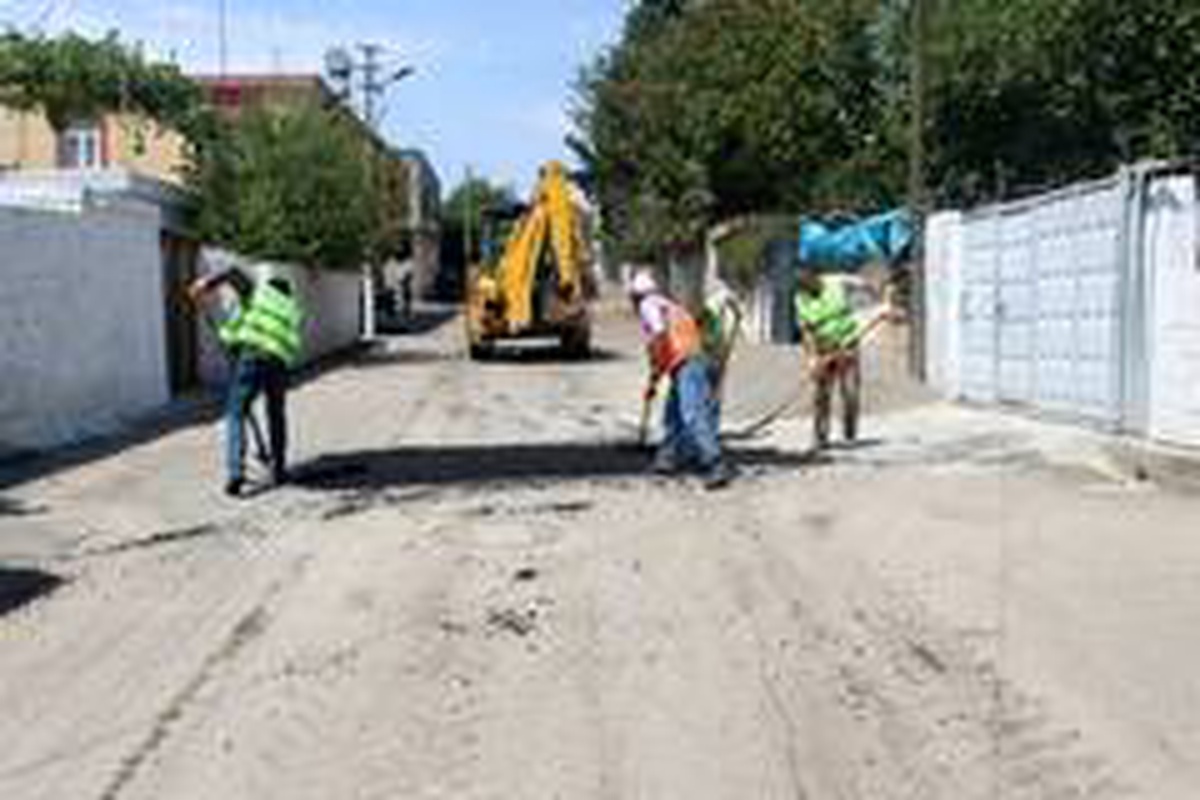Kahta\'da yol bakım ve onarım çalışmaları sürüyor