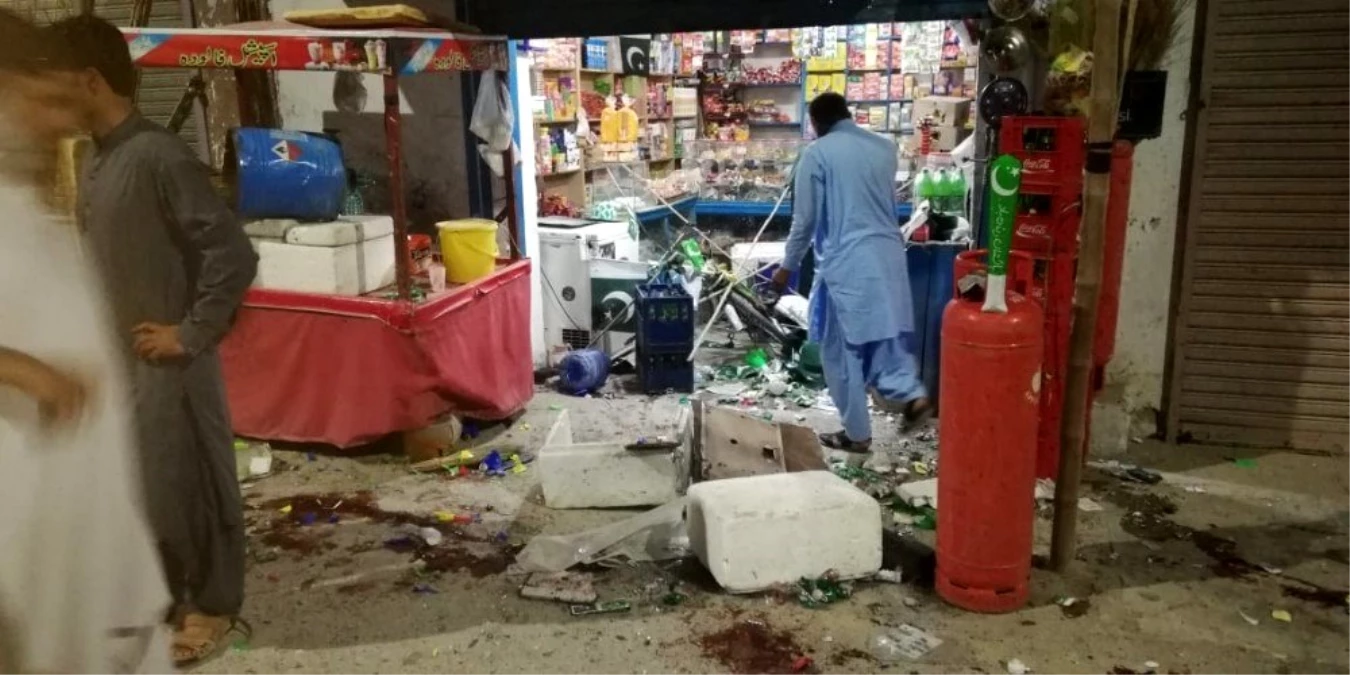 Son dakika haber | Pakistan\'da dükkana bombalı saldırı: 1 çocuk öldü