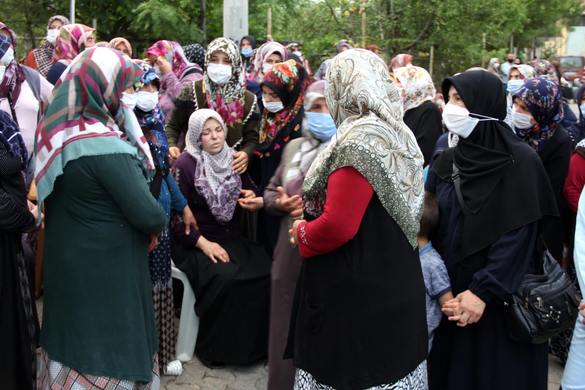 Yangında iki çocuğunu yitiren anneden yürek yakan haykırış