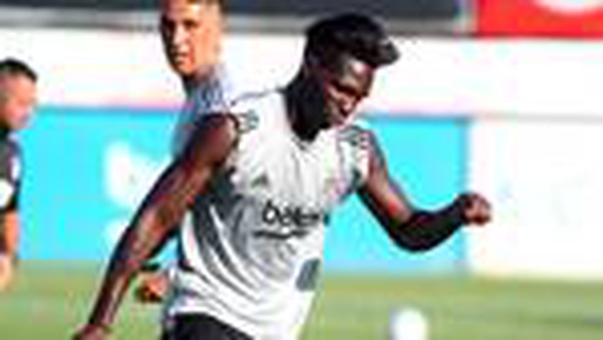 Beşiktaş\'ta yeni sezon hazırlıkları devam ediyor