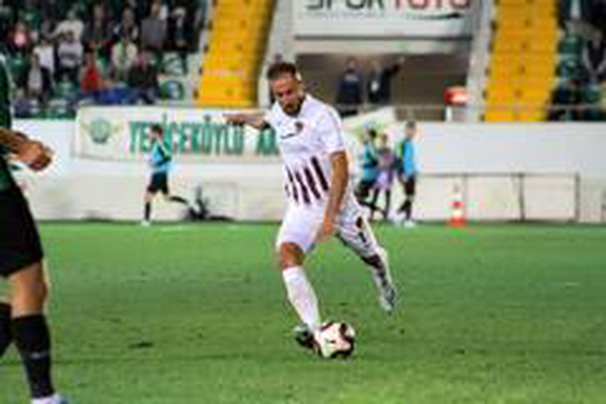Hatayspor, Yasin Güreler\'le yollarını ayırdı