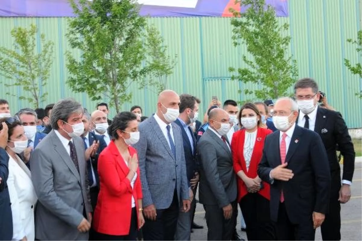 Kılıçdaroğlu ve Akşener, İzmit\'te araç tanıtımı ve açılış törenine katıldı
