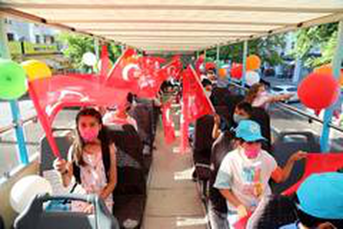 Son dakika haberi... Talaslı çocuklar hem geziyor hem öğreniyor
