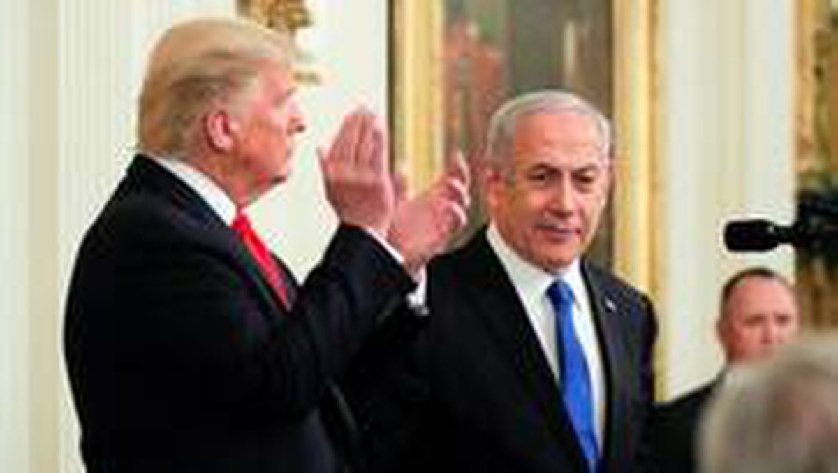 Trump: İsrail ve BAE ikili ilişkilerin tamamen normalleştirilmesi için anlaşmaya vardı