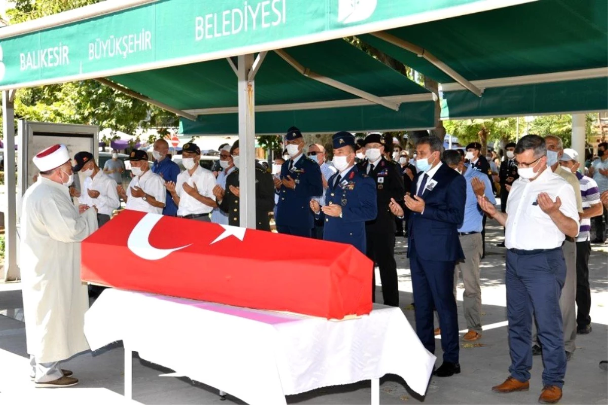 Son dakika haberi | Vefat eden Kıbrıs Gazisine askeri cenaze töreni