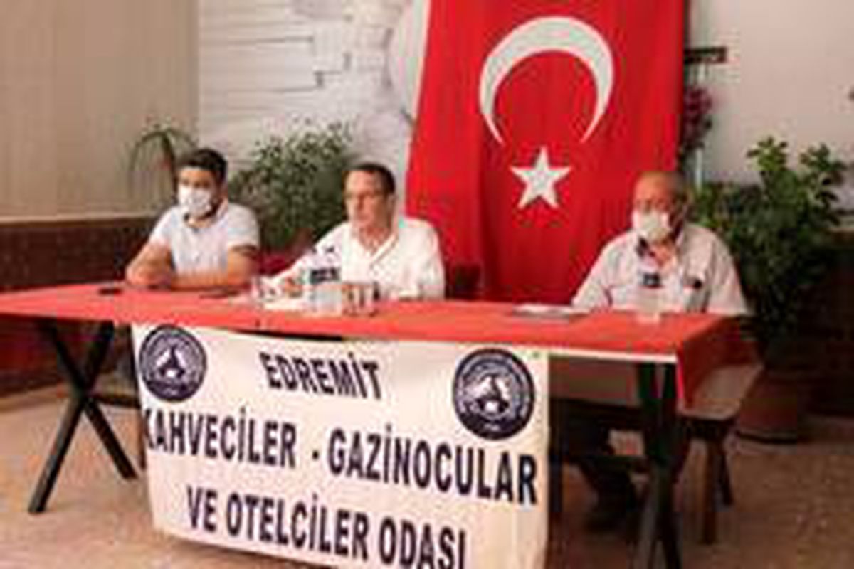 Yeni normal süreçte esnaflar yardım talep etti