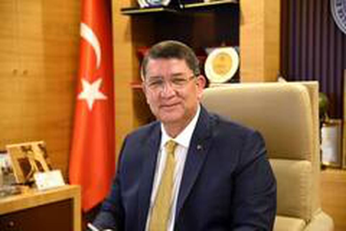 AESOB Başkanı Adlıhan Dere\'den esnafa destek çağrısı