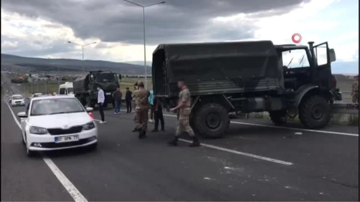 Son dakika haberi! Ardahan\'da askeri araç kaza yaptı: 5 asker yaralandı