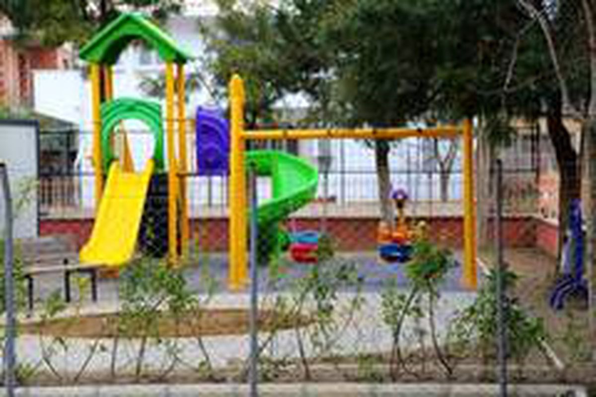 Menderes\'te eğitim yuvalarına park
