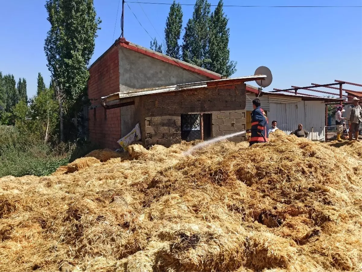 Son dakika haberleri... Besihane yangınında çiftçinin bir yıllık emeği heba oldu