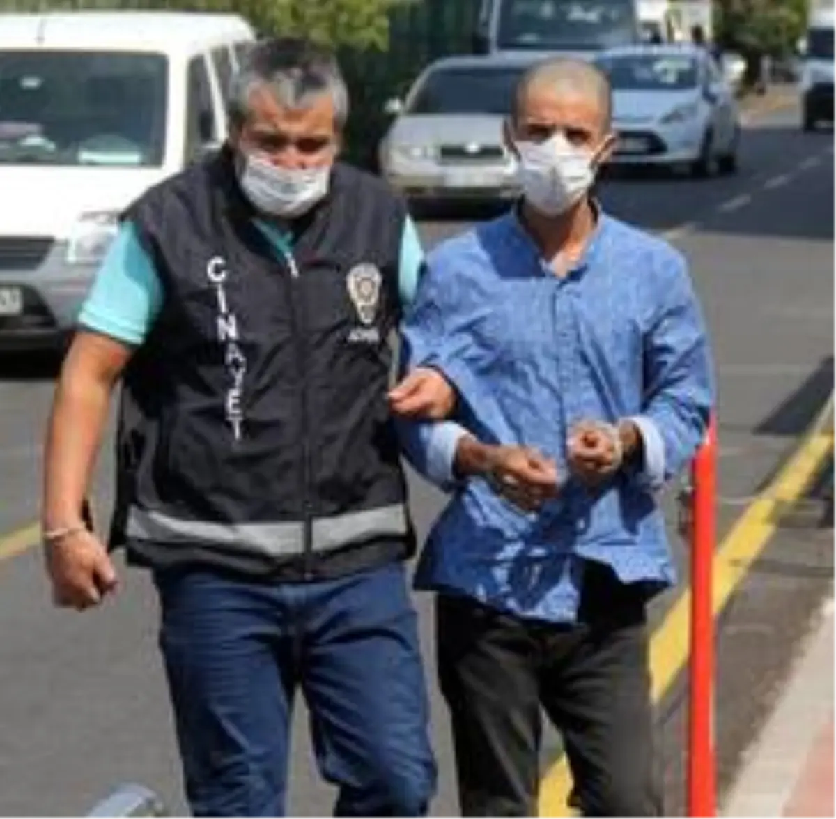 Laf attığı kızın erkek kardeşini bıçaklayan zanlı yakalandı