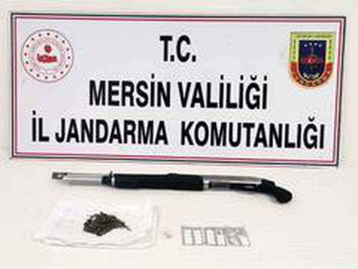 Son dakika haberi: Mersin\'de uyuşturucu ticareti yapan 1 kişi yakalandı