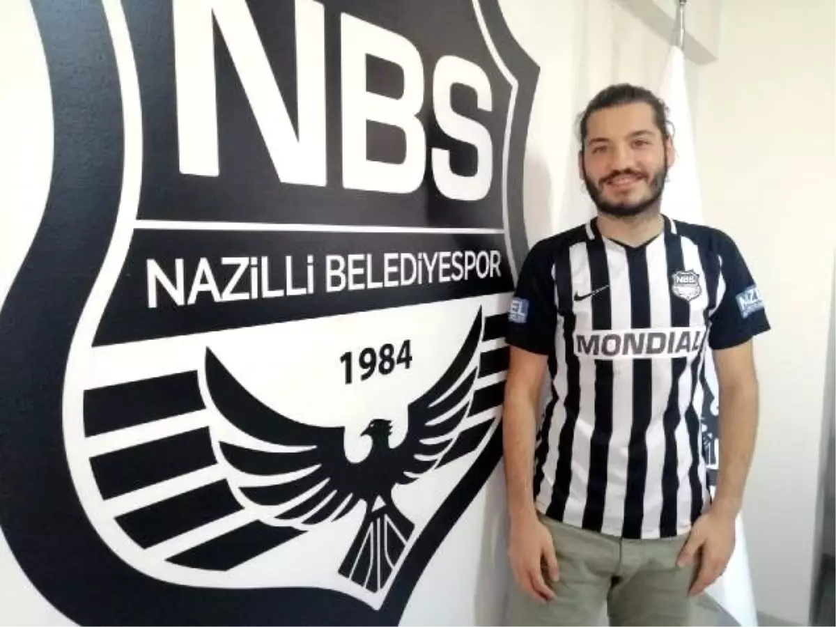 Nazilli Belediyespor\'da Berkay imzaladı