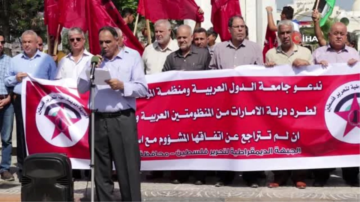 Gazze\'de Filistinli siyasetçiler BAE\'yi protesto etti