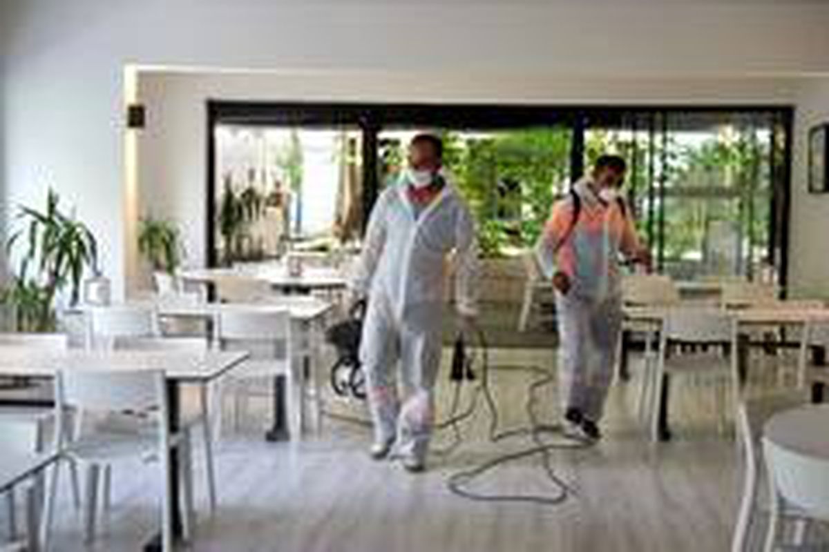 Muratpaşa\' da 17 bin 747 noktı 8 defa dezenfekte edildi