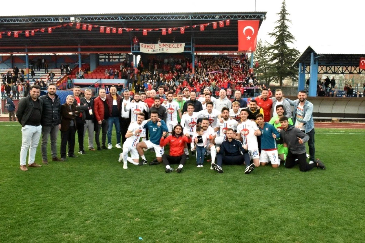 Son dakika haberi... Mustafakemalpaşaspor Belediye BAL ligine yükseldi