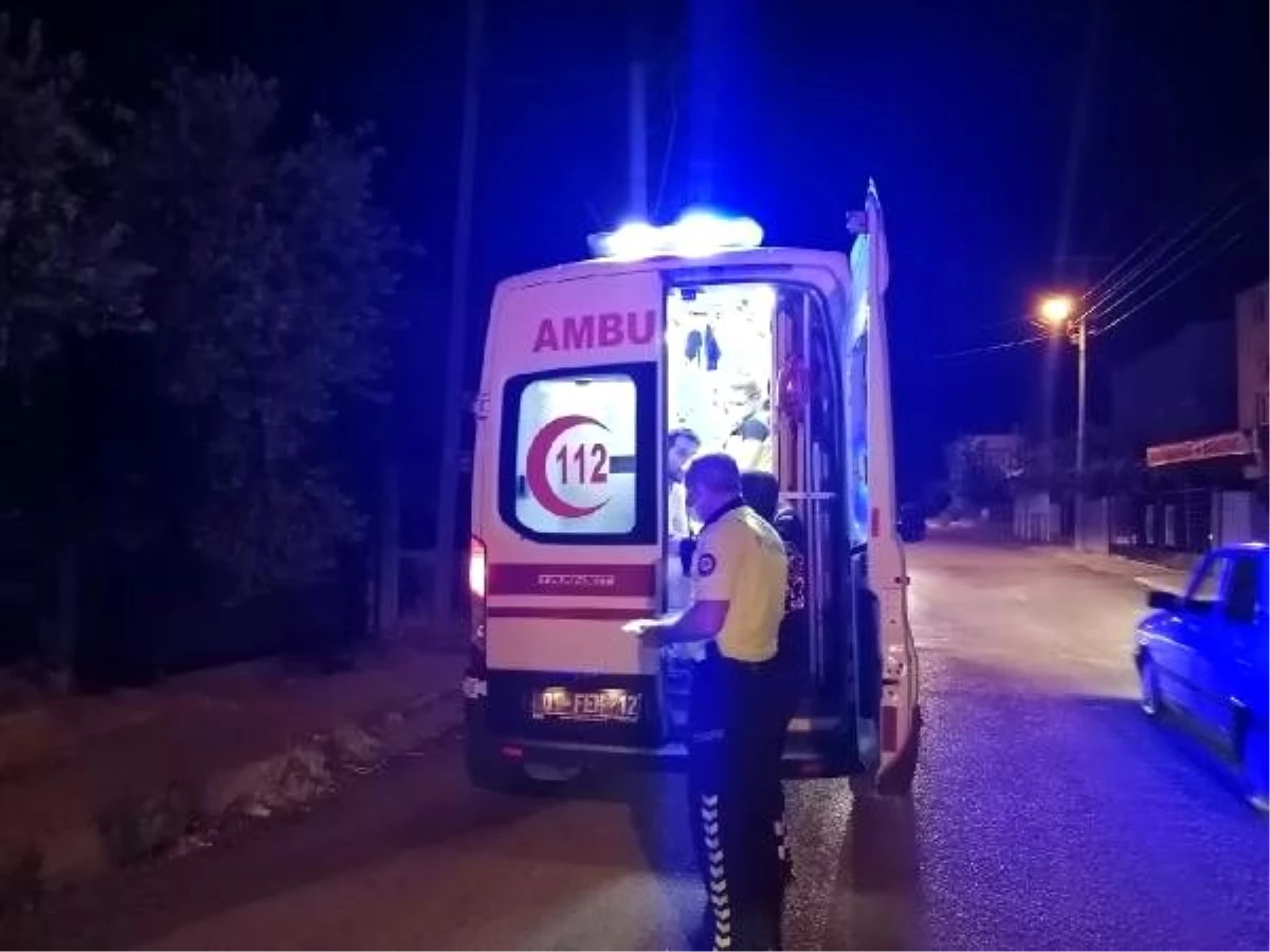 Otomobil ile çarpışan motosikletteki iki kişi yaralandı