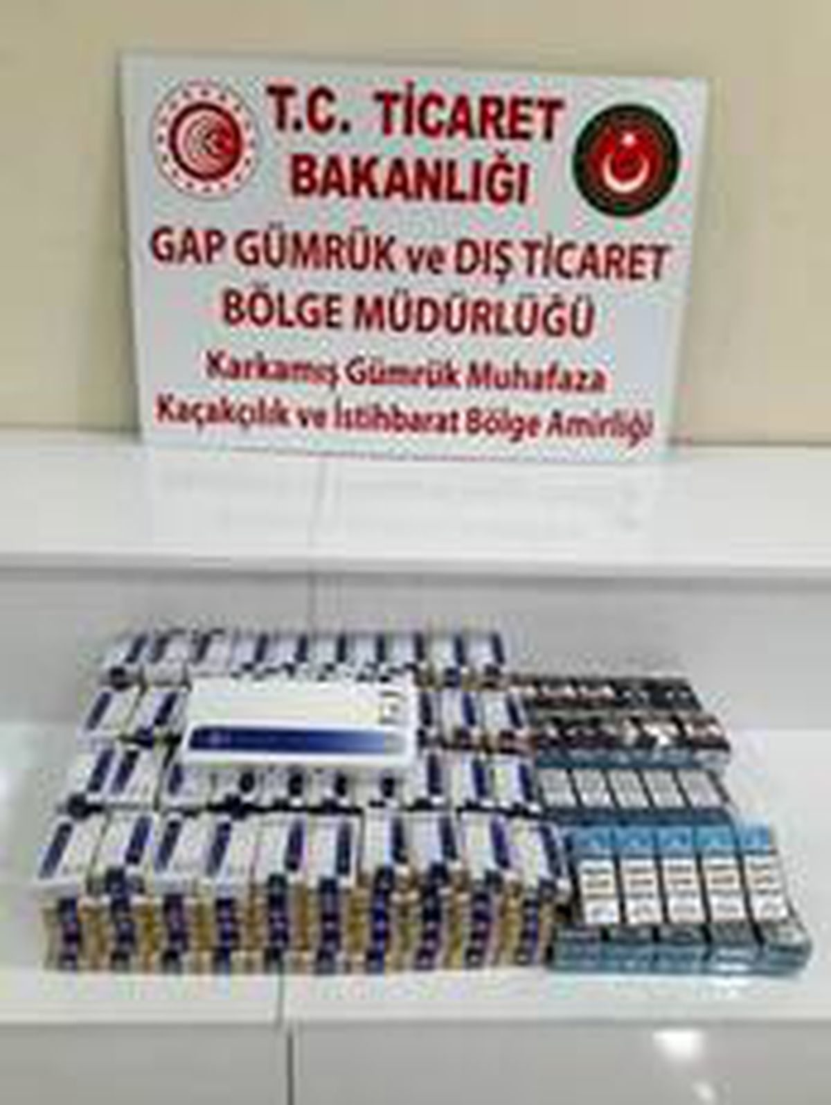 Sınır kapısında 800 paket kaçak sigara ele geçirildi