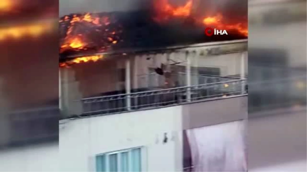 Son dakika haberi | Terasta yapılan yemek ateşi çatıyı alev topuna çevirdi