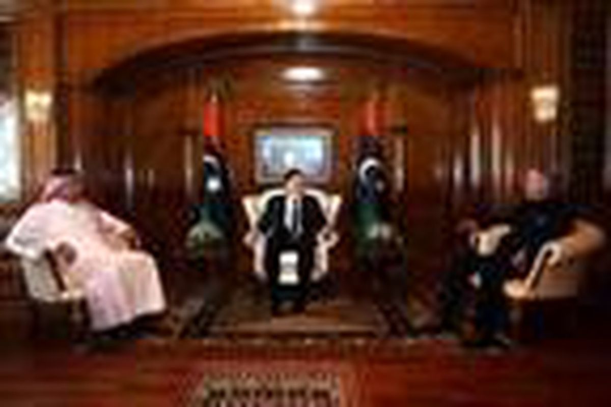 Son dakika! Bakan Akar ve Orgeneral Güler, Libya\'da (4)