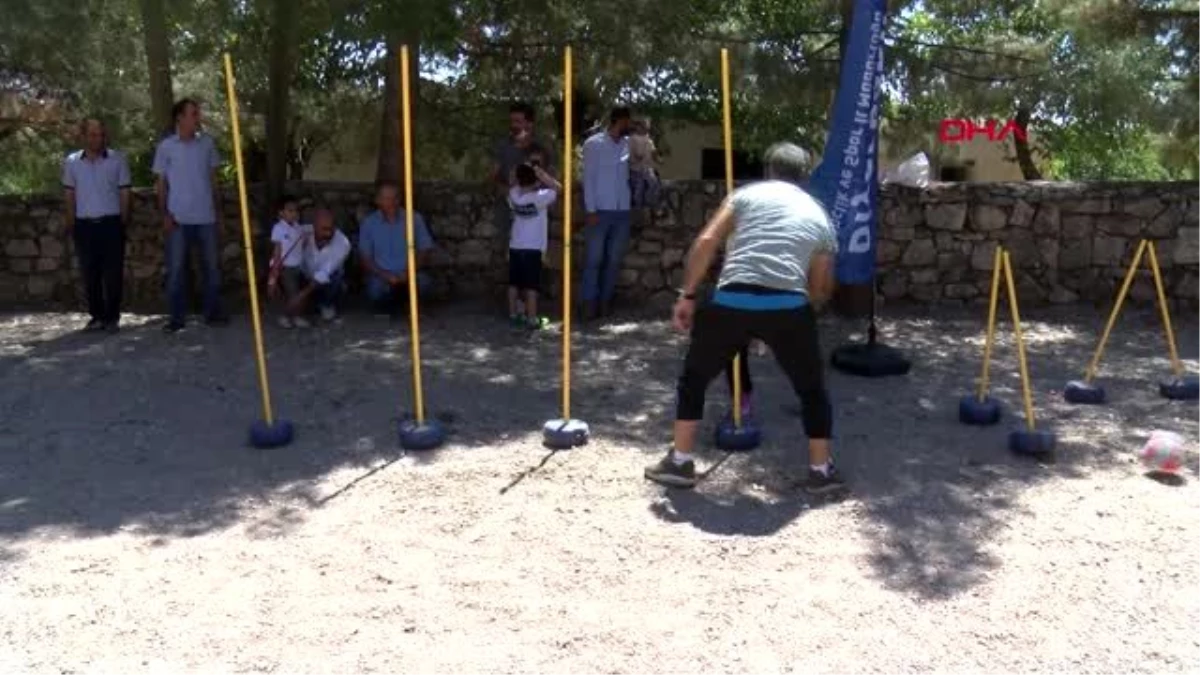 Son dakika haber! Diyarbakır\'da kırsal mahallelerdeki çocuklar spora kazandırılıyor