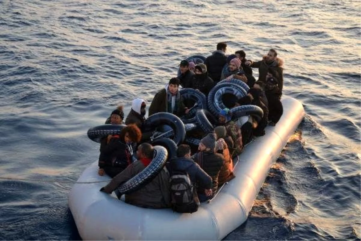 New York Times, Yunanistan\'ın mültecilere uyguladığı zulmü yazdı