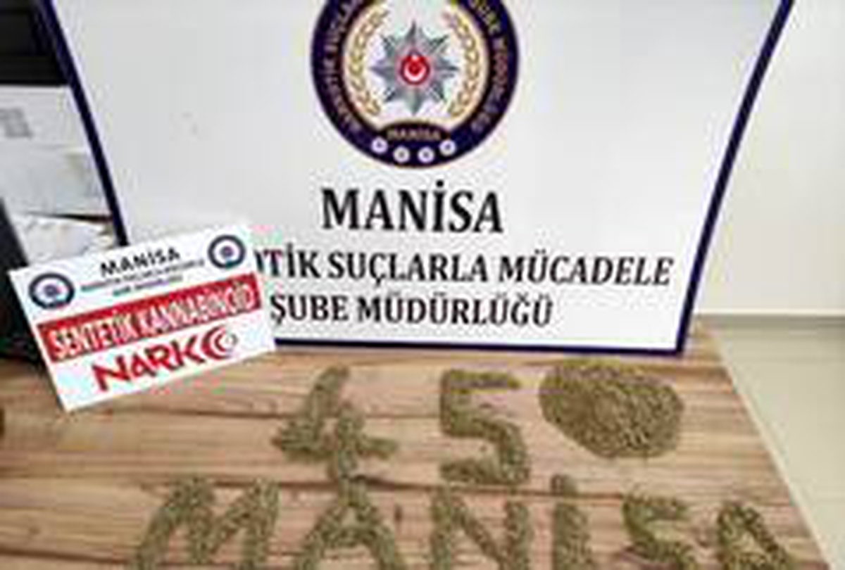 Son dakika haberleri... Uygulama noktalarında durdurulan iki araçta uyuşturucu ele geçirildi