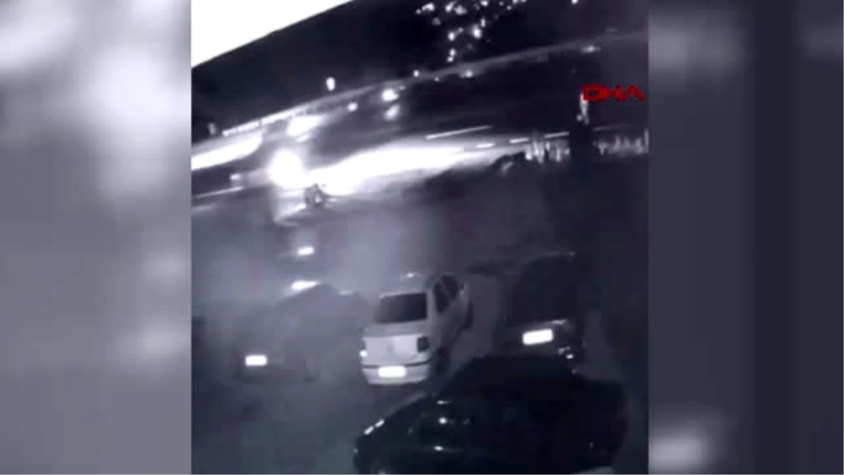 Son dakika haberleri | ZONGULDAK Yolun karşısına geçerken ölen kadının kaza anı güvenlik kamerasında