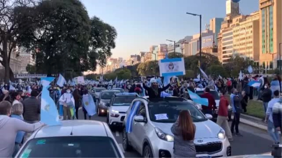 Arjantin\'de hükümet karşıtı gösteri