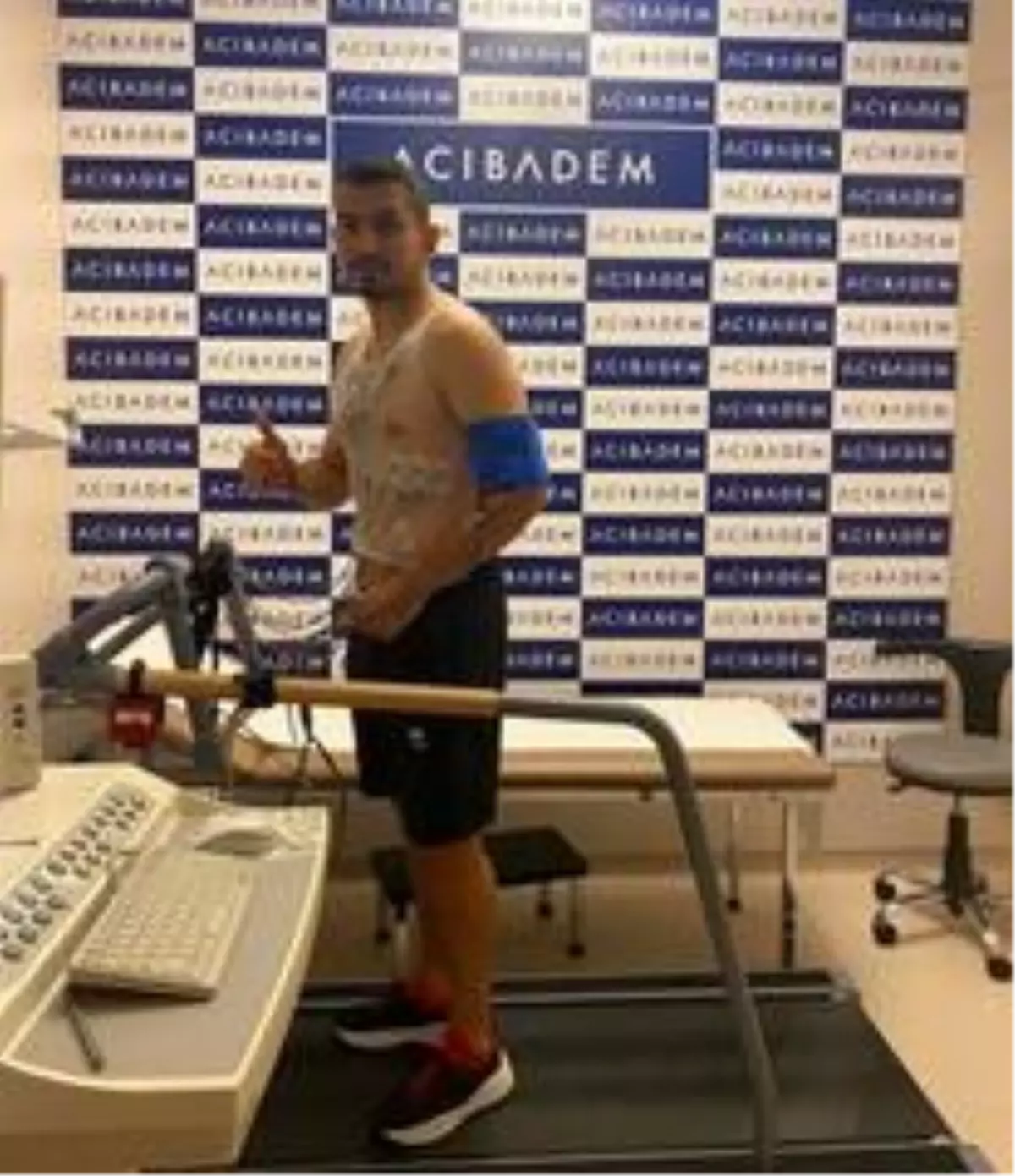 BB Erzurumspor, Emrah Başsan ile sözleşme uzattı