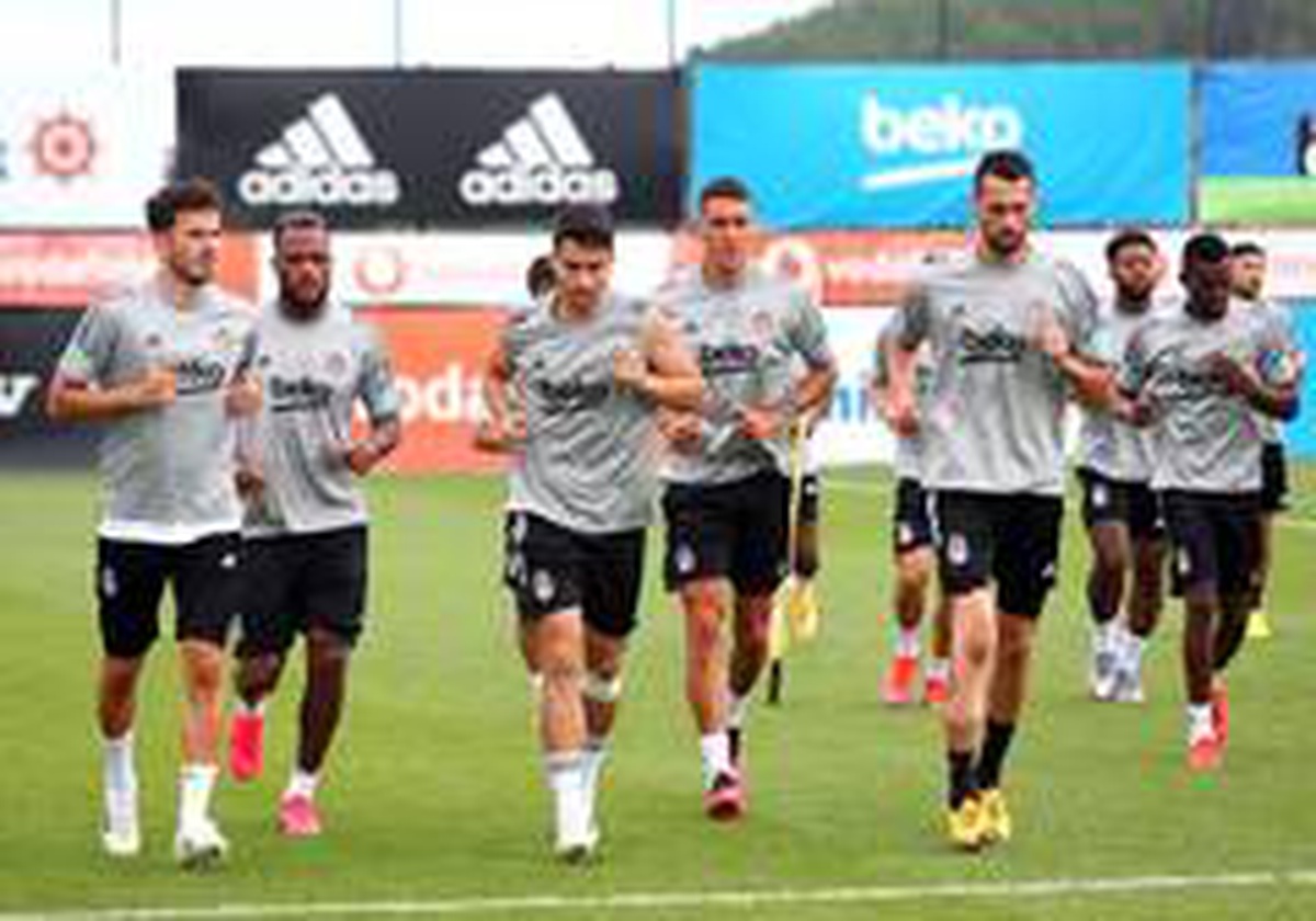 Beşiktaş\'ta yeni sezon hazırlıkları sürüyor