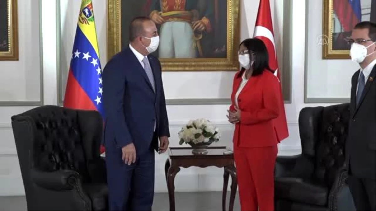 Çavuşoğlu, Venezuela Cumhurbaşkanı Başyardımcısı Rodriguez ile görüştü
