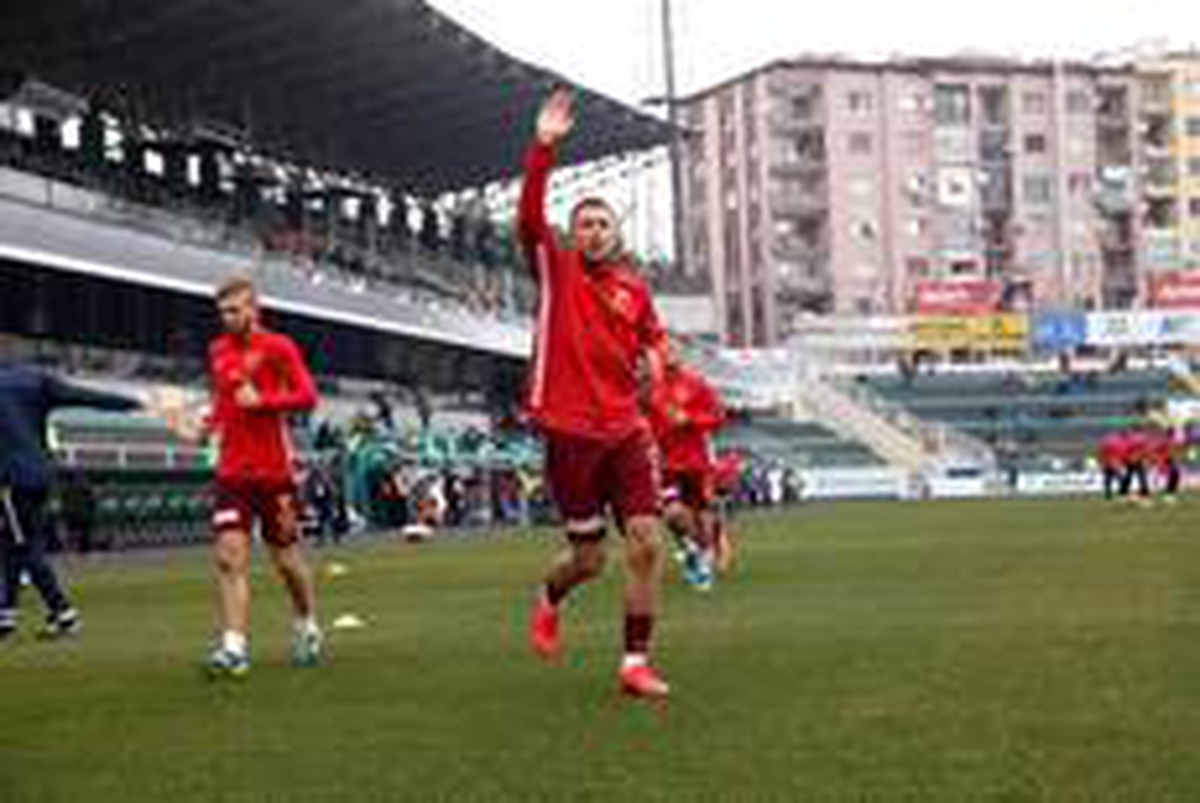 Kayserispor Kravets ile yolunu ayırdı