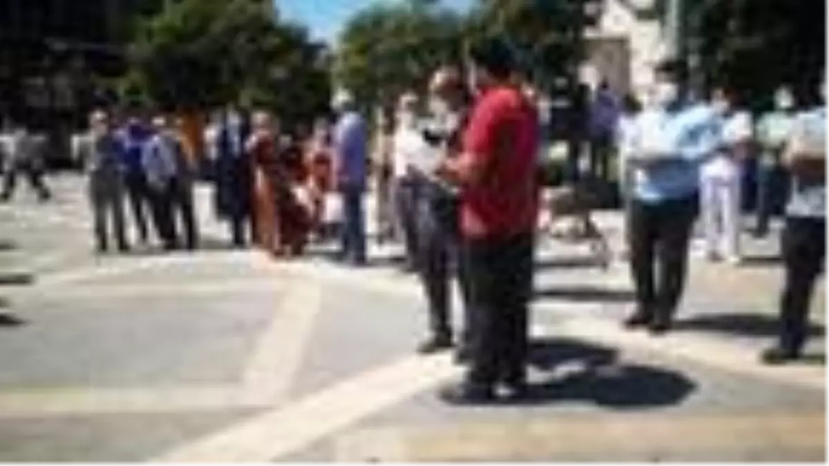 Malatya\'da düğün salonu sahipleri, yemek ikramının devamını istedi