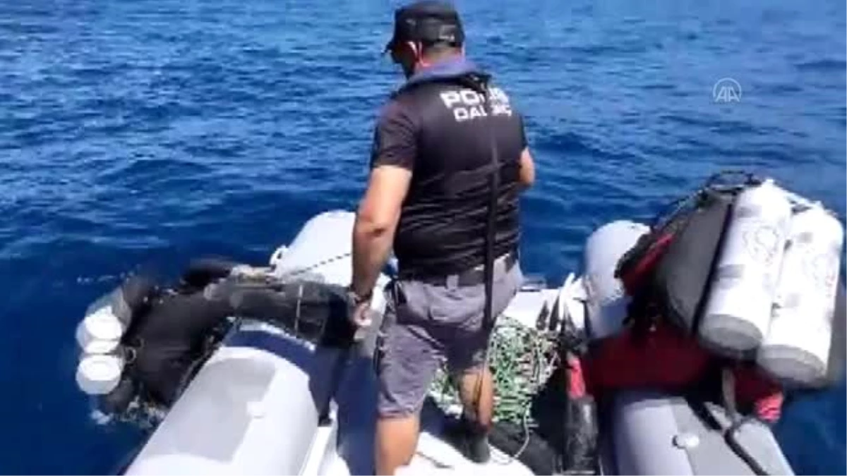 Teknenin batması sonucu kaybolan çocuğu arama çalışmaları sürüyor