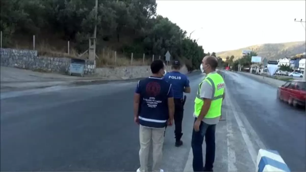 Kuşadası\'nda 8 tur aracına ceza uygulandı