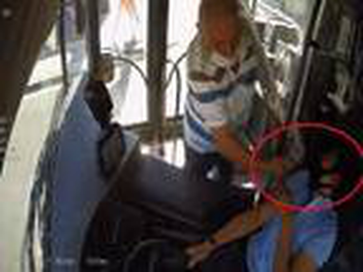Maske tartışmasında otobüs şoförünün saldırıya uğradığı anlar kamerada