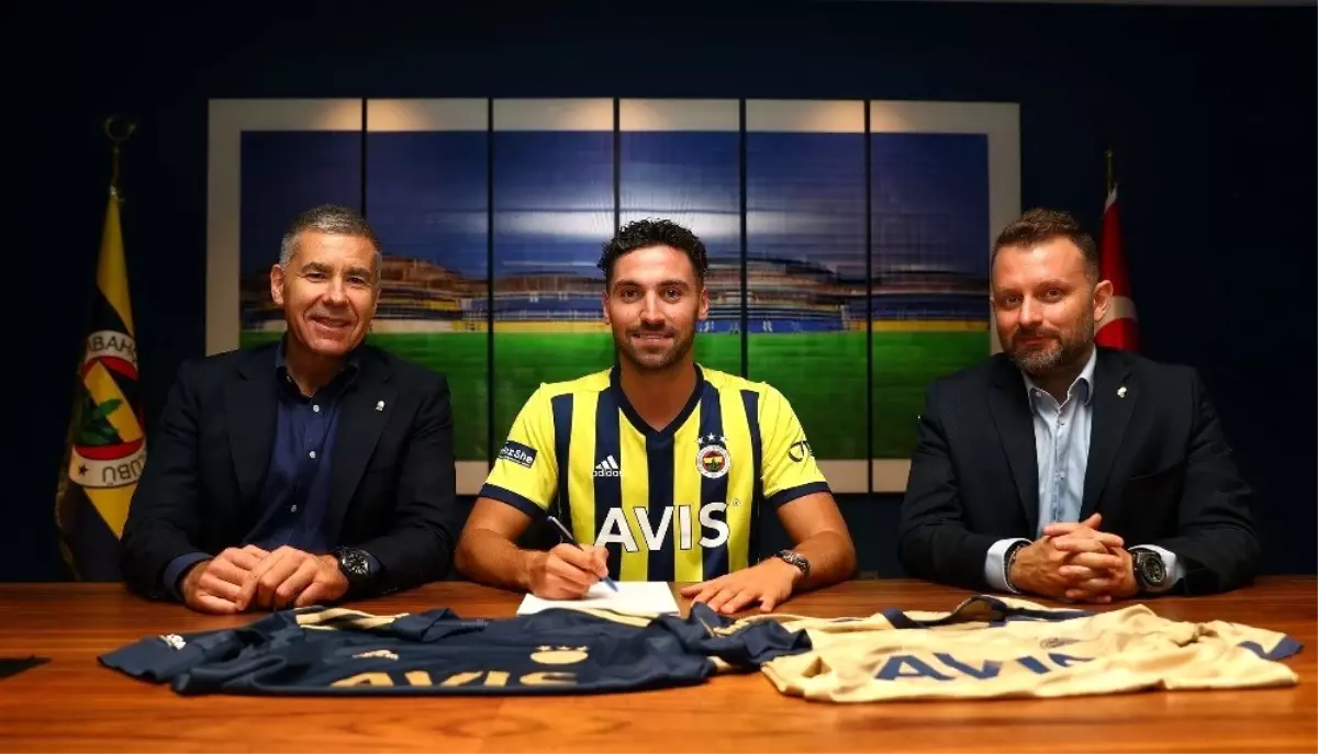 Sinan Gümüş Fenerbahçe\'de