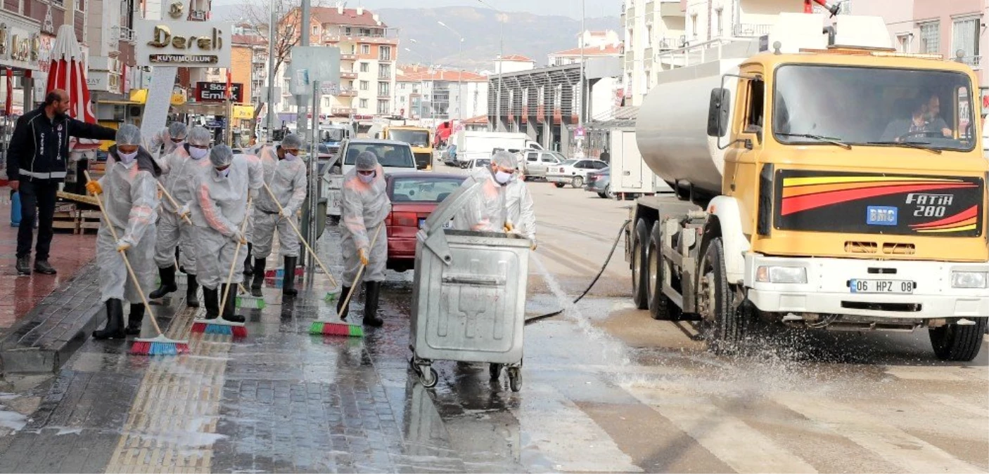 Sincan Belediyesi ekiplerinden temizlik seferberliği