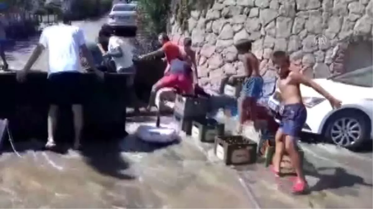 Son dakika haberi... Bodrum\'da içme suyu isale hattında patlama