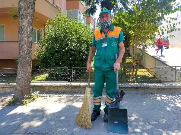 110 bin lira parayı polise teslim eden işçinin borcunu, sanatçılar ödeyecek