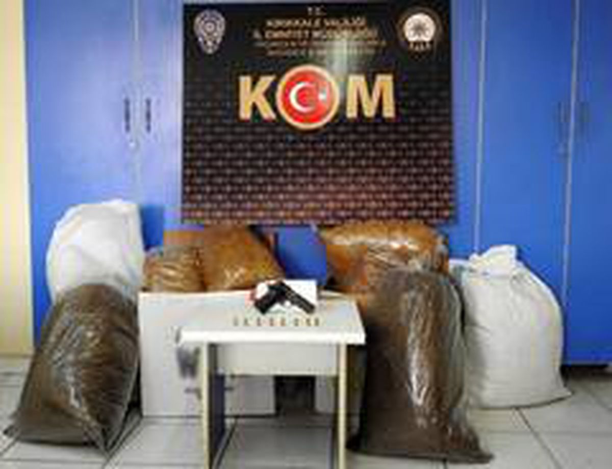 Son dakika haberi! Kırıkkale\'de 75 kilo kaçak tütün ele geçirildi