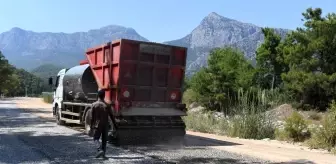 Konyaaltı Belediyesinden, kırsal mahallere yol çalışması