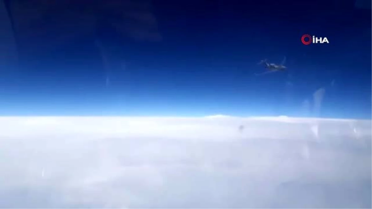 Son dakika haberleri: - Karadeniz üzerinde uçuş yapan Fransız ve İngiliz uçağına Rus savaş uçağından müdahale